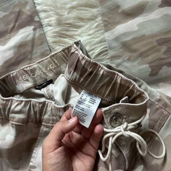 AMERICAN EAGLE Camo High-Waisted Jegging Jogger - Picture 4 of 5